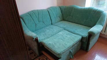 купить диван бу недорого: Угловой диван, цвет - Голубой, Б/у