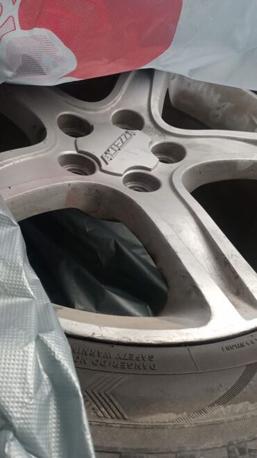 Toyota: Toyota Altezza: 1998 г., 2 л, Автомат, Бензин, Седан at lalafo.kg — 8 Toyota: Toyota Altezza: 1998 г., 2 л, Автомат, Бензин, Седан — 8