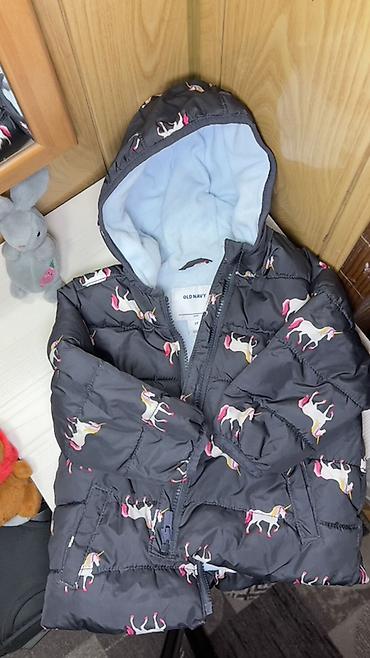 толстовка худи: Детские утеплённые куртки с капюшоном 1) Old Navy, темно‑серая с — 1