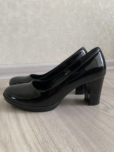 женские леопардовые туфли: Туфли 38, цвет - Черный