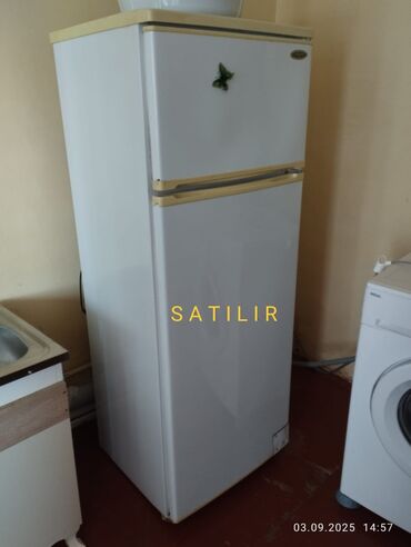 ağ qulaq: İki kameralı məişət soyuducusu - Rəng: ağ (bej rəngli dekorativ üst