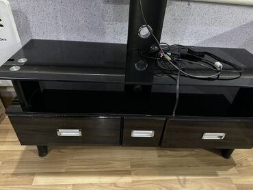 ремонт телевизоров ош: LG,телевизор и подставка
