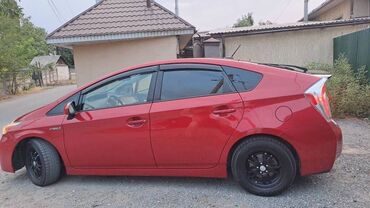 Продаю Toyota Prius, 2015 г.в