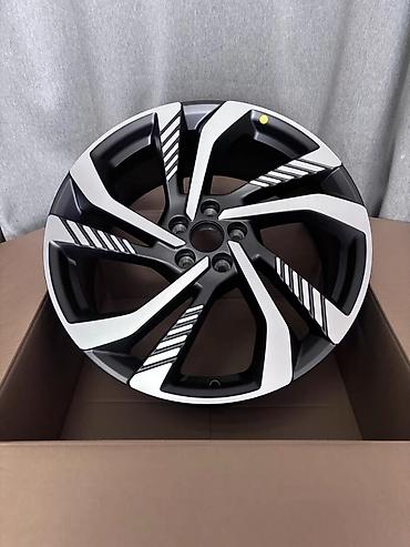 Диски: Литые Диски R 18 Комплект, Новый — 5