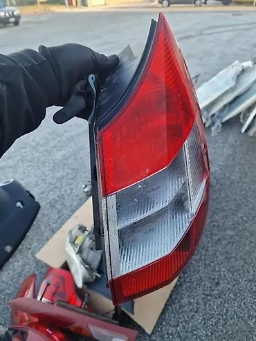 globber 4 in 1: DESNI STOP RENAULT SCENIK | desni stop renault scenik — 1