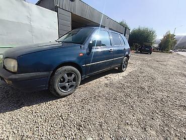 aydi c4: Volkswagen Golf: 1991 г., 1.8 л, Механика, Бензин, Хэтчбэк — 4