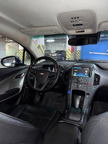 mini ev: Chevrolet Volt: 2012 г., 1.4 л, Вариатор, Гибрид, Лифтбек — 7