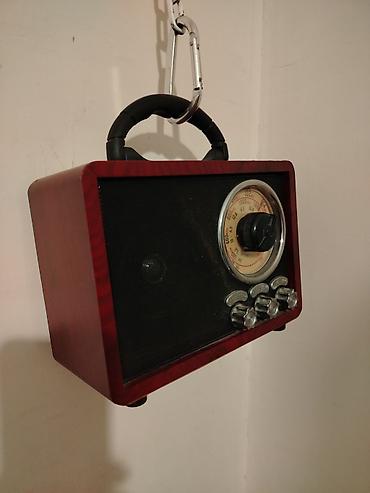 Retro üslublu portativ radio və hoparlör - Korpus: qırmızı ağac lalafo.az -da Retro üslublu portativ radio və hoparlör - Korpus: qırmızı ağac