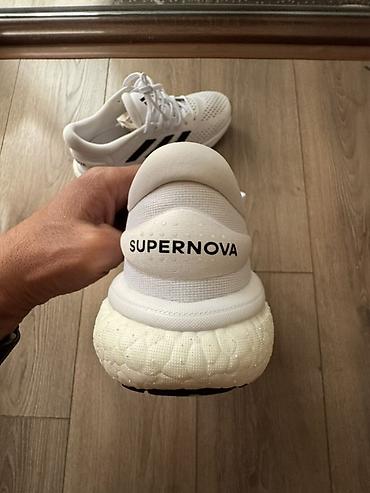 boos: Мужские кроссовки, 42, Adidas, Новый, цвет - Белый, Платная доставка — 4