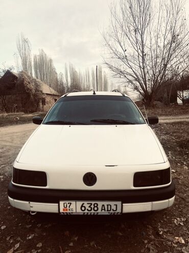 Volkswagen: Volkswagen Passat Variant: 1989 г., 1.8 л, Механика, Бензин, Универсал — 4