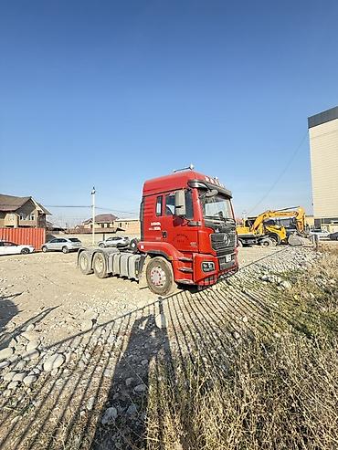 Тягачи: Тягач, Shacman — 4