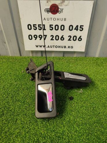 Решетки радиатора: Ручка багажника внутренняя Mercedes-Benz C-CLASS W 201 1989 (б/у)