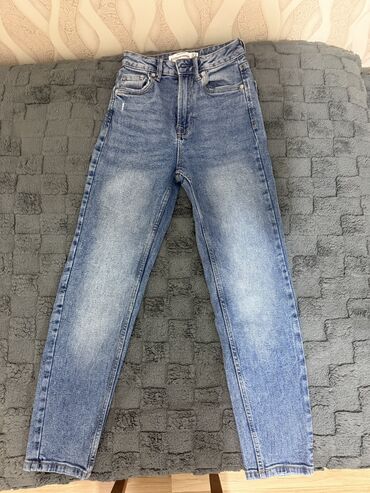 женские классические джинсы: Cinslər, Stradivarius, XS, rəng - Göy