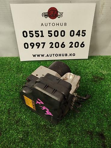 celsior: Блок ABS для Toyota Celsior UCF31, двигатель 3UZ‑FE, год 2005. - — 1