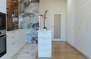 Продажа квартир: 4 комнаты, 176 м², Элитка, 5 этаж, Дизайнерский ремонт at lalafo.kg — 7 Продажа квартир: 4 комнаты, 176 м², Элитка, 5 этаж, Дизайнерский ремонт — 7