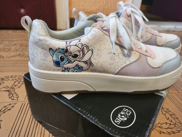 miu miu patike: Pull&Bear, 41, color - Multicolored