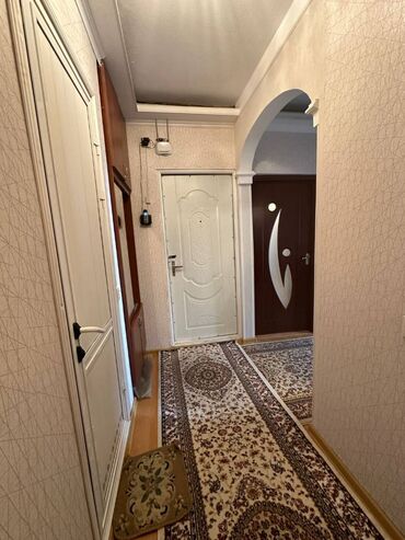 Köhnə tikili: Bakı, Yeni Günəşli Massiv B, 3 otaqlı, Köhnə tikili, 60 kv. m — 9