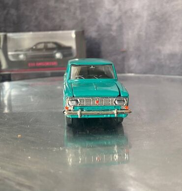 Avtomobil modelləri: Коллекционная модель Moskvich - 412 green 1969 Made In USSR Scale — 3