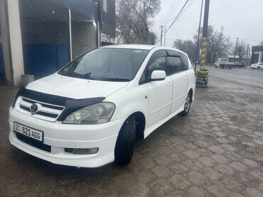 Toyota: Toyota Ipsum: 2003 г., 2.4 л, Автомат, Бензин, Минивэн