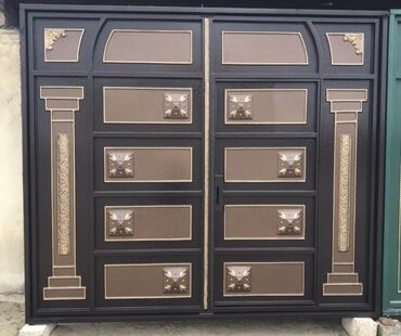 Həyət darvazaları: Salam qiymetler 650manatdan başlayır.Darvazalar rusiya i̇stehsalı olan — 32