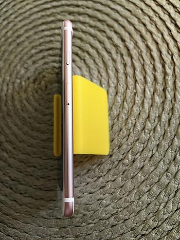 bass: Iphone 7 rozi sa 32 gb memorije, otključan za sve mreže. Telefon je — 2
