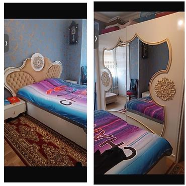 carpayilar sumqayit: Taxt dolab
400azn
Sumqayit 3376 leli — 1
