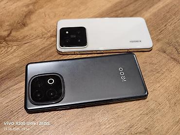 note 2: Vivo iQOO, Б/у, 256 ГБ, цвет - Серый, 2 SIM — 2