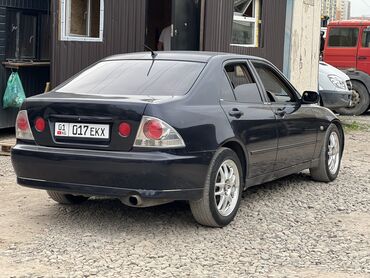 Toyota: Toyota Altezza: 2001 г., 2 л, Автомат, Бензин, Седан