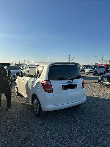 toyota ractis: Toyota Ractis: 2006 г., 1.5 л, Автомат, Бензин, Минивэн — 3