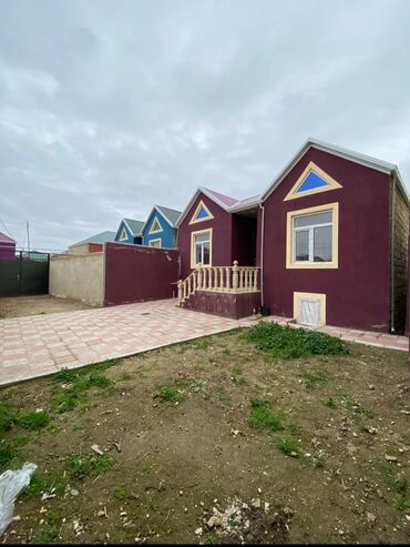 bakıxanovda satılan evler: Bakıxanov qəs., 3 otaqlı, Yeni tikili, 50 kv. m