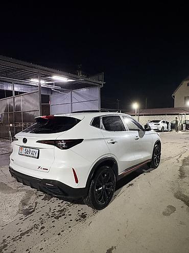 daf xf: Changan X5 Plus: 2025 г., 1.5 л, Робот, Бензин — 4