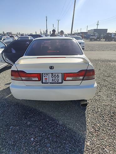 пружина аккорд: Honda Accord: 2002 г., 1.8 л, Автомат, Бензин, Седан — 4
