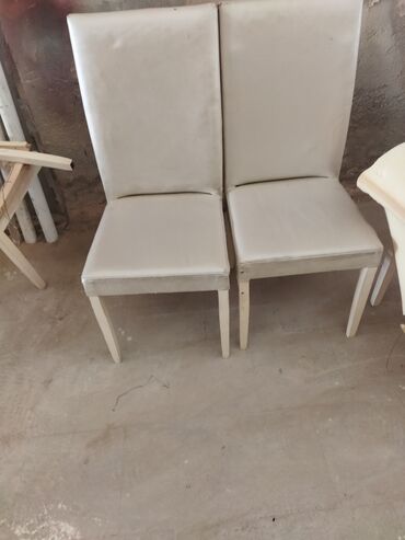 Yuvalar: Taxta it evi – əl işi - Material: tam ağac (lövhə), möhkəm karkaslı — 14