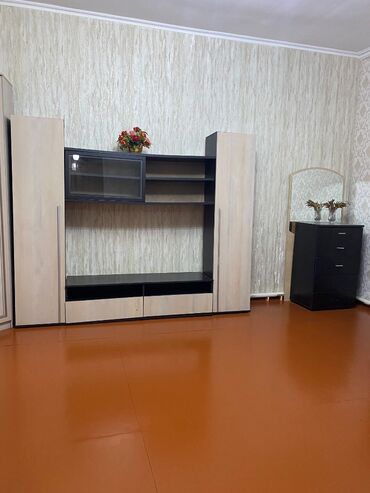 Bağ evlərinin kirayəsi: Malkerle işlemirem, heç bir şekil atmiram votsapa. Evin sahibiyem ve — 10