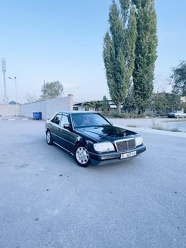 2107 2011: Mercedes-Benz W124: 1993 г., 3 л, Седан — 3