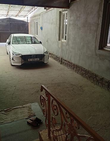 green home: Дом с придворовой территорией и навесом для авто. - Закрытый двор с — 2