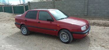 экономичные авто: Volkswagen Vento: 1994 г., 1.8 л, Механика, Бензин, Седан