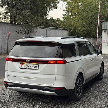 karnival: Kia Carnival: 2021 г., 3.5 л, Автомат, Газ, Минивэн — 6