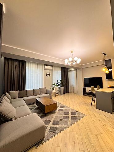 Продажа квартир: 3 комнаты, 82 м², Элитка, 3 этаж, Евроремонт — 1