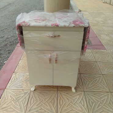 Ütüləmə lövhələri: Ütü masası. ✅ Keyfiyyətli materialdan hazırlanıb ✅ Yuxarı hissə ütü — 5