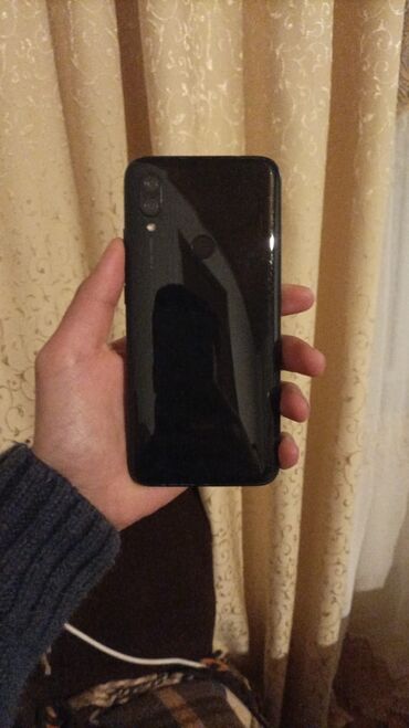 ekran dlya telefona fly fs518: Xiaomi Redmi 7, 64 ГБ, цвет - Черный