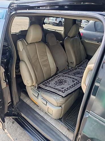 Toyota: Toyota Sienna: 2010 г., 3.5 л, Автомат, Бензин, Минивэн — 4