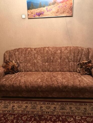 диван в комплекте с креслами: Түсү - Саргыч боз, Колдонулган