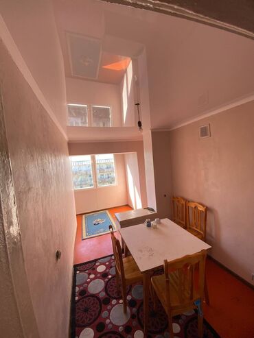 Продажа квартир: 2 комнаты, 50 м², 106 серия, 4 этаж, Косметический ремонт at lalafo.kg — 11 Продажа квартир: 2 комнаты, 50 м², 106 серия, 4 этаж, Косметический ремонт — 11