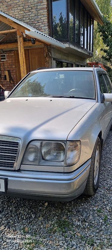 Mercedes-Benz: Mercedes-Benz E-Class: 1993 г., 2.2 л, Автомат, Бензин, Универсал — 2