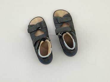 Sandals: Sandals 30, Used