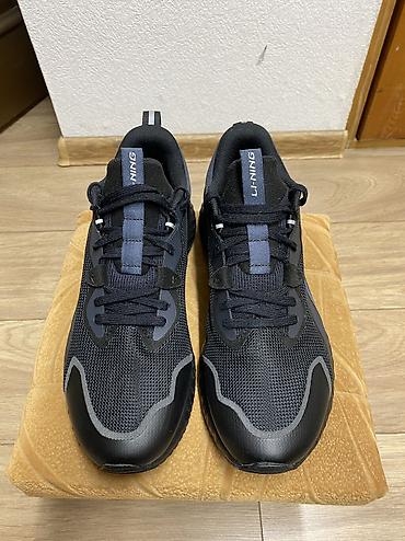 обменяю вещи: Кроссовки Li-Ning. Новые. Размер 42. Срочно — 2