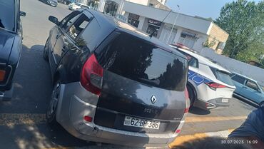 Renault: Renault Scénic minivan - Kuzov: 5 qapılı, tünd boz/gümüş iki rəngli — 1