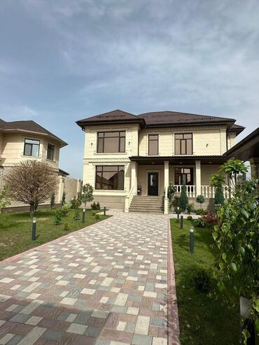 сдаю дом на длительный срок рядом просп жибек жолу бишкек: 350 м², 5 комнат, Утепленный, Теплый пол, Бронированные двери