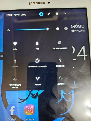 Tableti: Samsun Tab E Tablet sam testirao, ispravan je. Baterija drzi dosta — 9